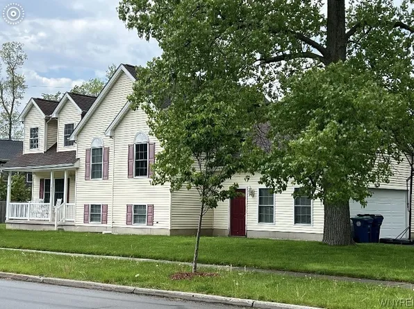 230 Denrose Dr, Amherst, NY 14228