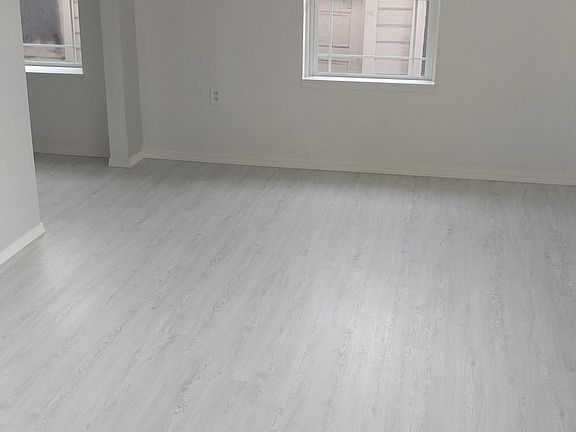 5th image of 819 S 16th St APT 3