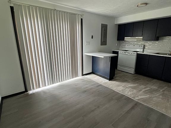 5th image of 6 Morningside Dr #18