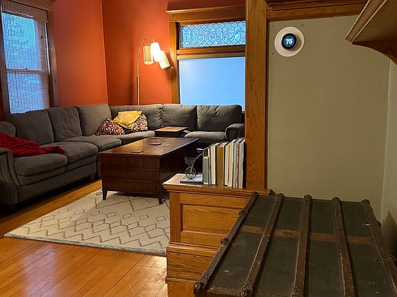 3rd image of 2307 27th Ave S APT 1