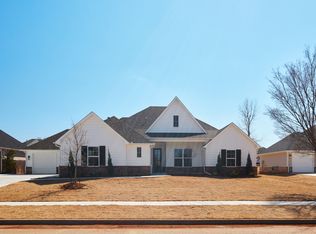 608 Chillmark Dr, Norman, OK 73071