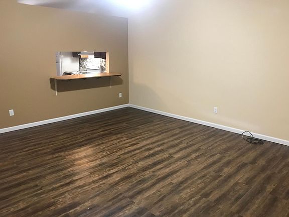 5th image of 5976 Ulster Dr