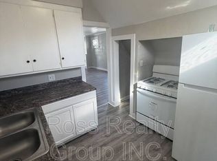 301 Eastern Ave, Toledo, OH 43609