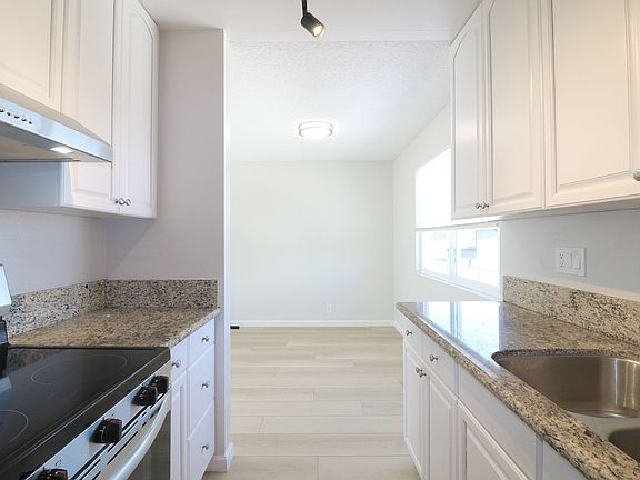 4th image of 5310 Clairemont Mesa Blvd APT 11
