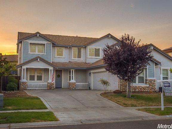 3rd image of 3598 Indian Clover St
