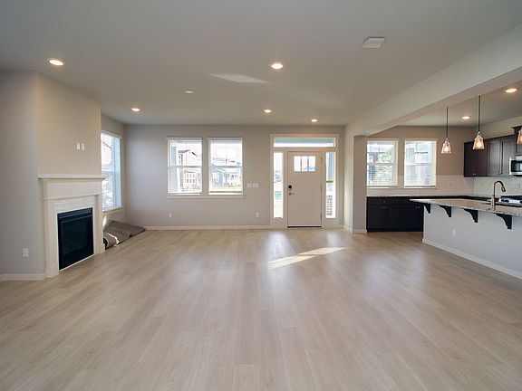 4th image of 3923 SE 70th Ave