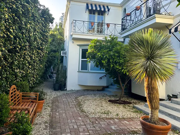 119 S Flores St Unit 1/2, Los Angeles, CA 90048