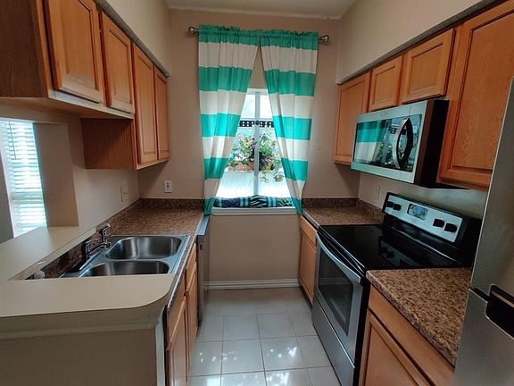 3rd image of 1700 Amelia Ct APT 714