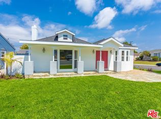 8130 Truxton Ave, Los Angeles, CA 90045
