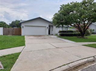 1157 Brook Dr E, Dunedin, FL 34698