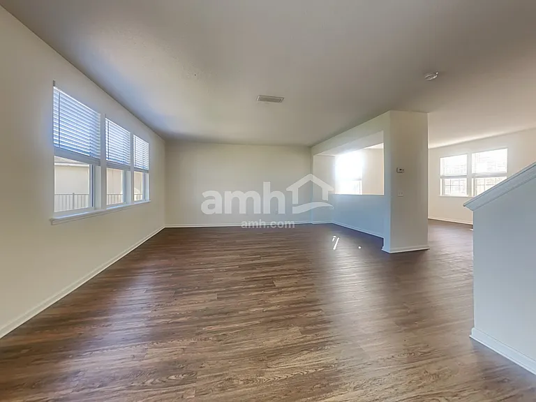 75050 Ravenwood Dr — Photo 6