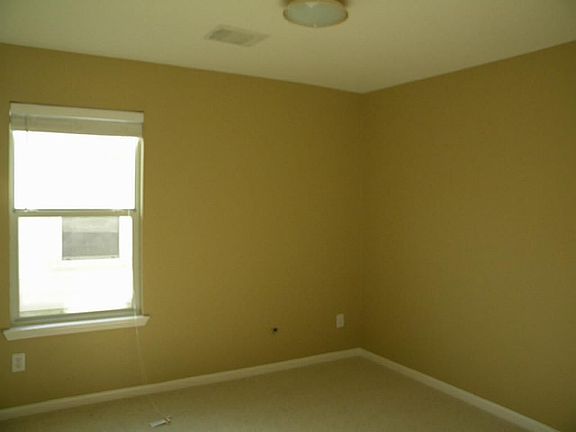 3rd image of 13126 Dawn Hollow Ln