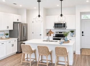 100 Thibault Trce, Nokomis, FL 34275