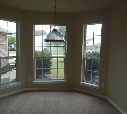 5th image of 7603 Greenwood Point Dr