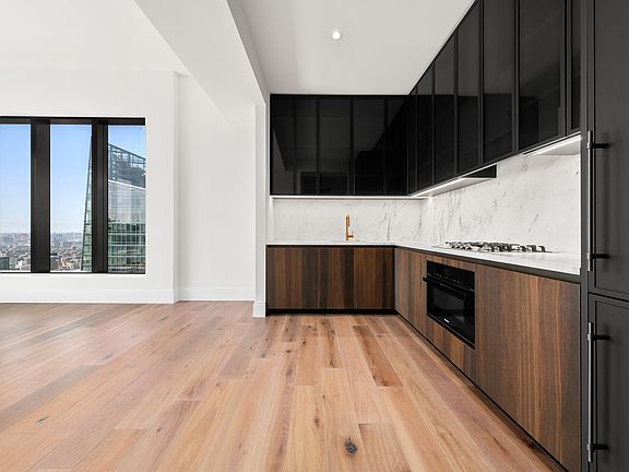5th image of 30 E 29th St APT 34D