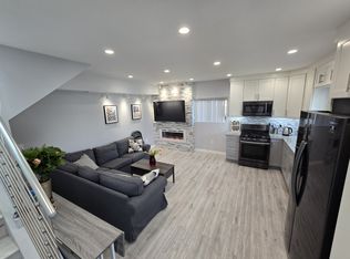 10019 Montgomery Ave, North Hills, CA 91343