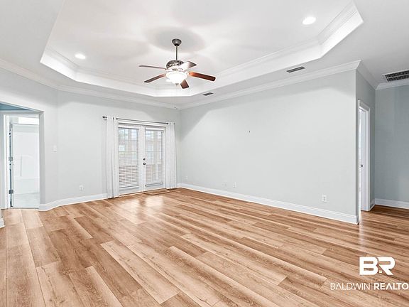 2nd image of 113 Natchez Trce