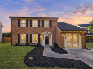 5664 Rushmere Dr, Virginia Beach, VA 23464