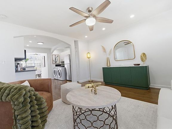 5th image of 2908 Reed St SE