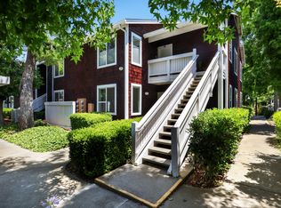 87 Marina Lakes Dr, Richmond, CA 94804