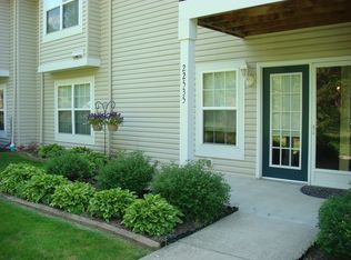 22535 Lenox Dr #511, Fairview Park, OH 44126