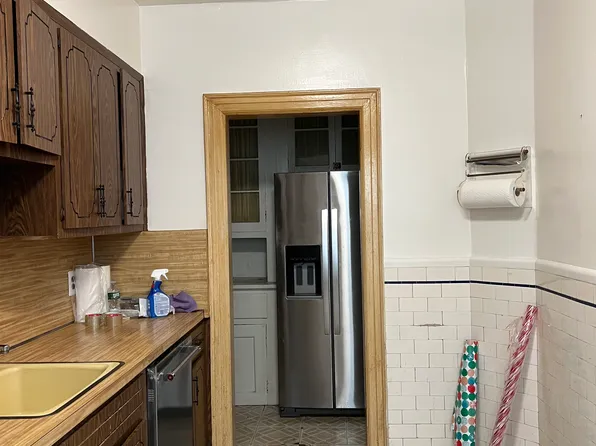 28-16 29th Street image 19 of 29