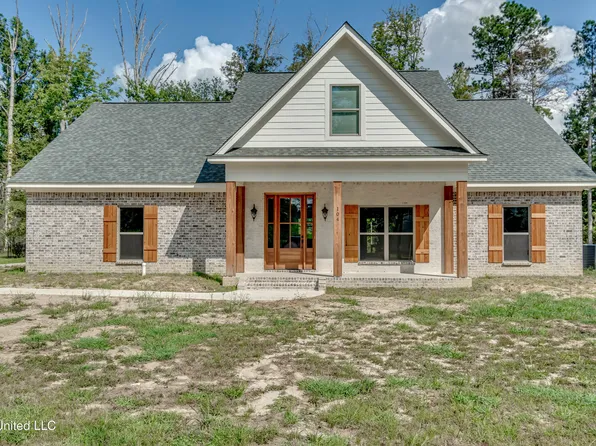 104 Shady Oaks Ln, Forest, MS 39074
