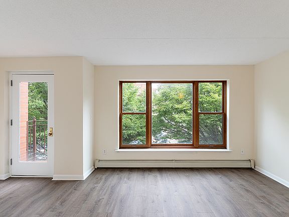 4th image of 62 E 120th St Fl 2