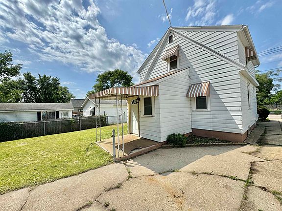 4th image of 1312 Shirland Ave