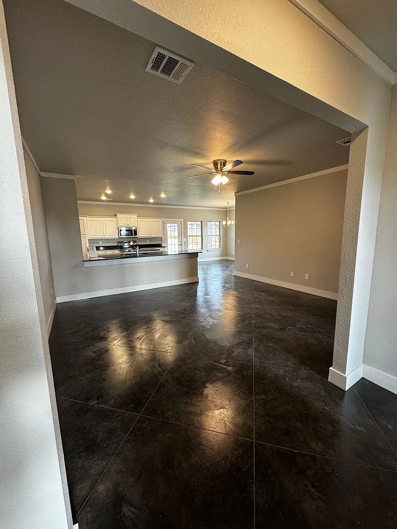 Building Photo - 7504 Legacy Pkwy