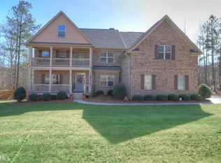 83 Ranan Ln, Newnan, GA 30263