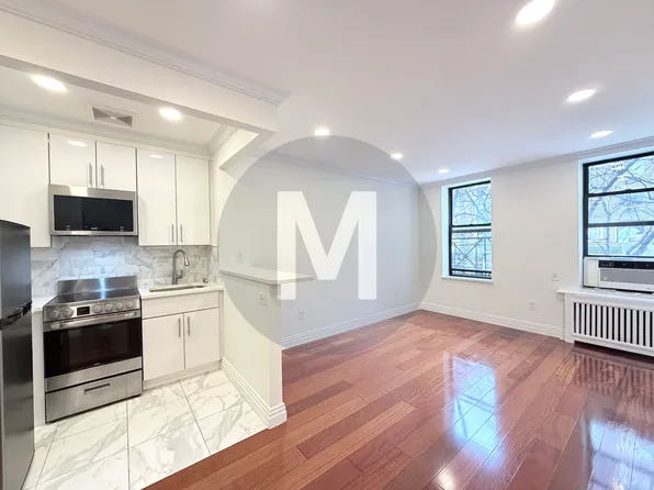 1142 1st Ave APT 1F, New York, NY 10065