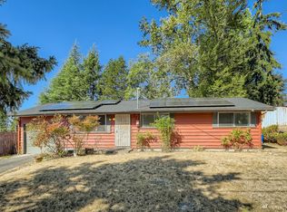 2218 SW 328th St, Federal Way, WA 98023