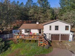 28277 Ridgeway Rd, Sweet Home, OR 97386