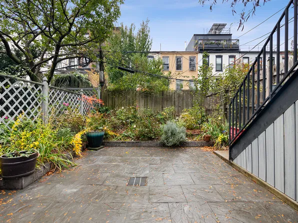 682 10th Street image 1 of 6