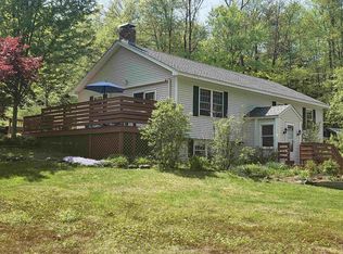 313 S Pine Banks Rd, Putney, VT 05346