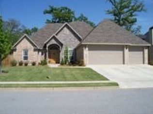 5204 S Bent Tree Dr, Rogers, AR 72758