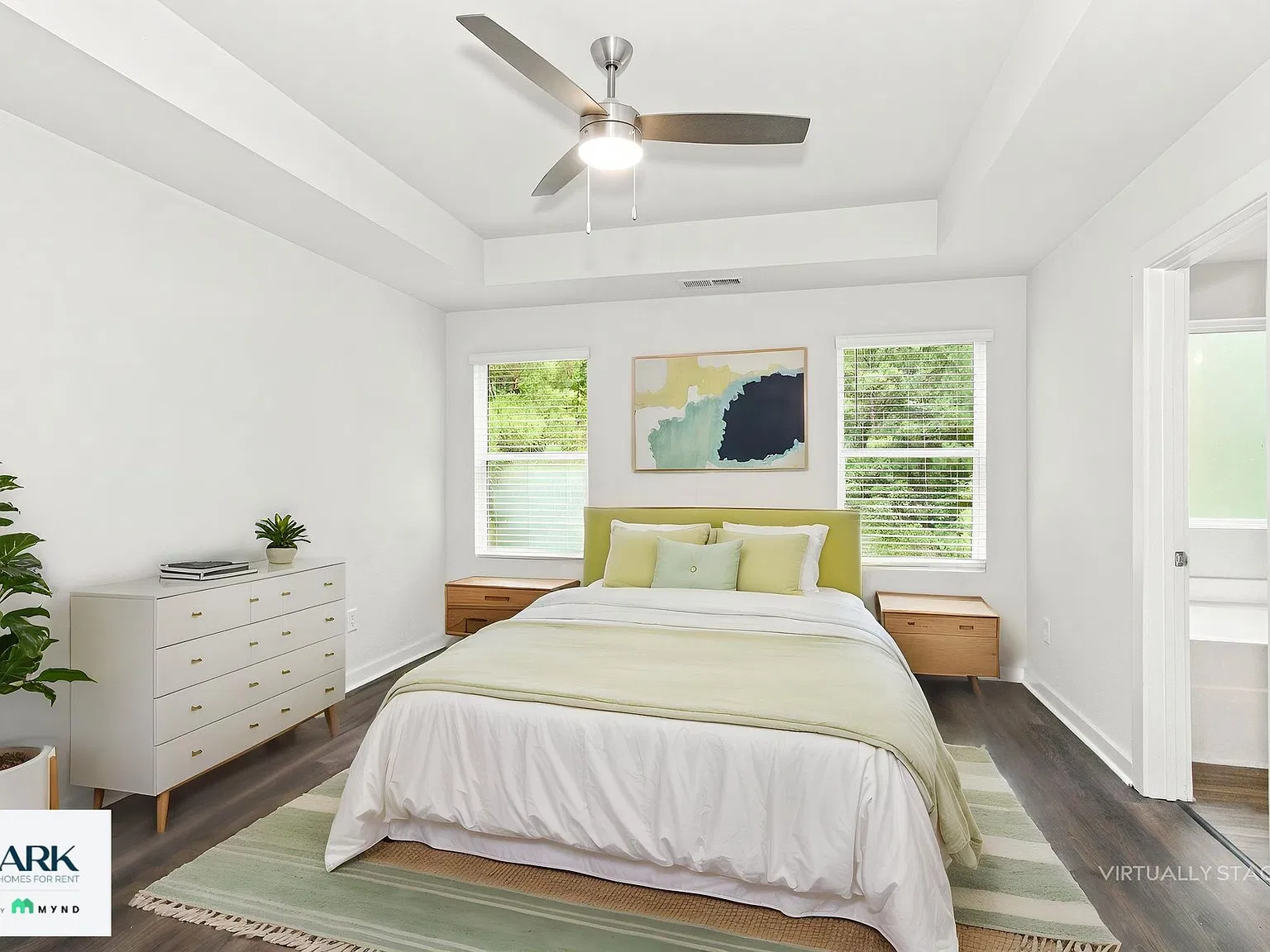 4 bed, 2.5 bath, 1947 sqft, $2,099 — Photo 4
