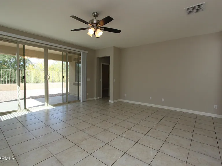 43522 W Snow Dr — Photo 7