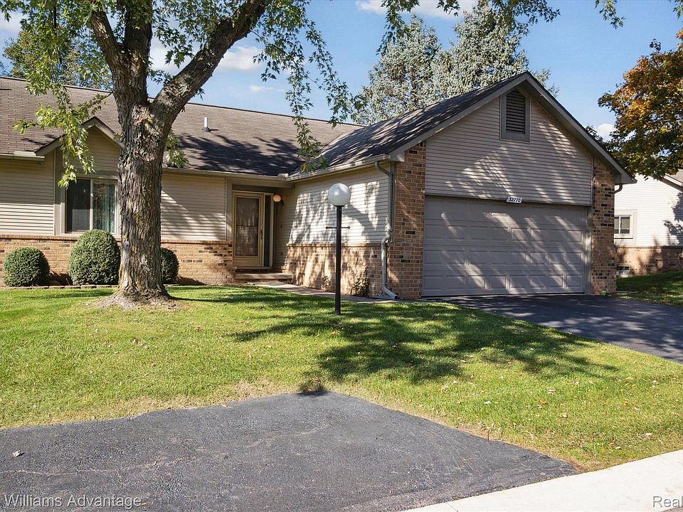 1st image of 32770 Chapman Cir