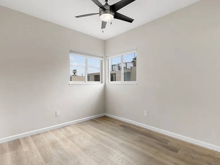 715 Cohasset — Photo 27