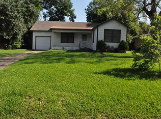 1220 Park Ln, Texas City, TX 77590