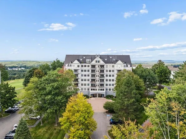 12 Mountain Laurels Drive #602, Nashua, NH 03062