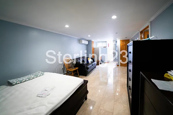 Rented by Sterling Realty Solution Inc | media 32