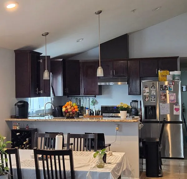 10508 S Freeman Ave #B — Photo 7
