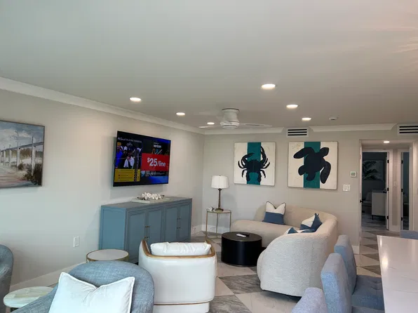 3200 Gulf Shore Blvd N, Naples, FL