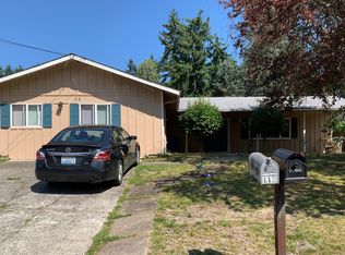 118 156th Ave SE #C, Bellevue, WA 98007