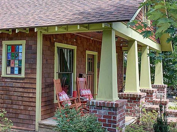 2nd image of 603 N Olive Ave