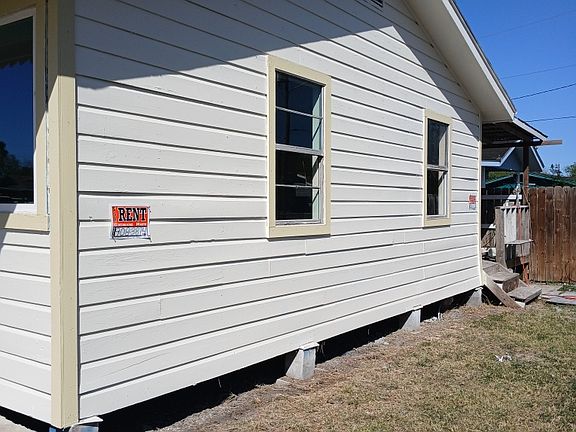 3rd image of 4 San Marcos Dr #A