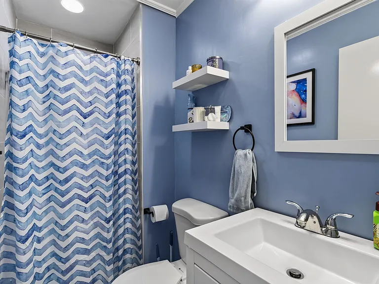 9501 Beaumont St — Photo 19